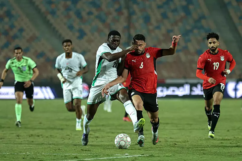 عاجل | هل تكسر مصر السلسلة؟.. نيجيريا لا تخسر مباراة تحديد المركز الثالث 